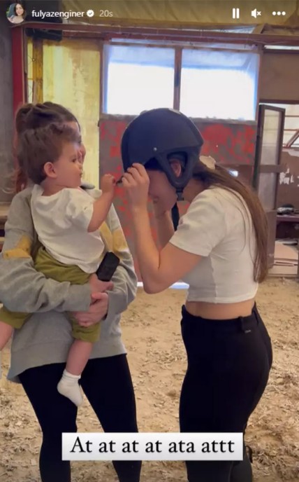 Fulya Zenginer oğlu Milan'ı paylaştı!